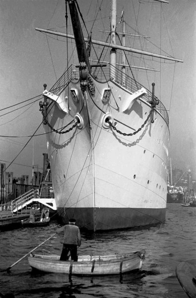 Hamburg harbour: Hein Godewind. 1938 © Bildarchiv Denkmalschutzamt - Willi Beutler