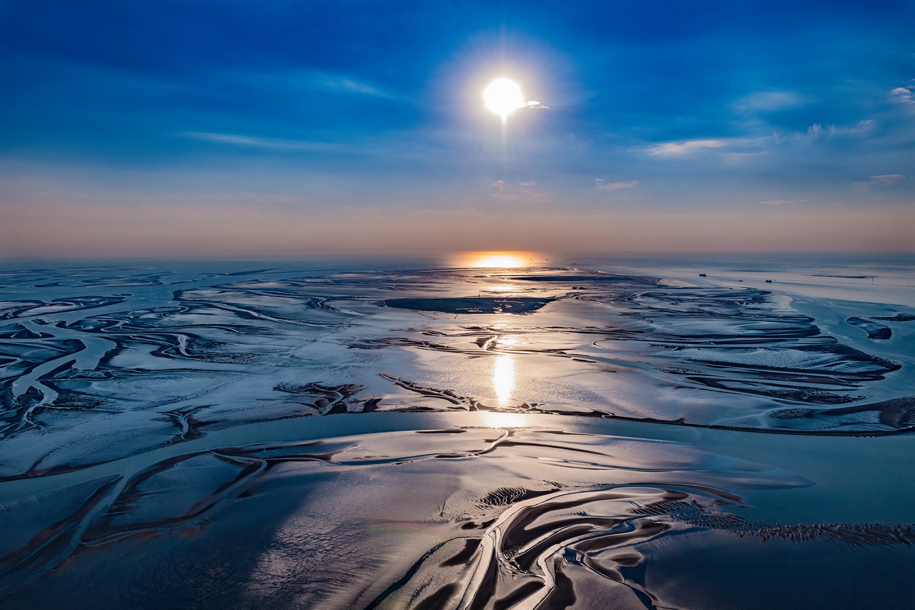 Das Hamburgische Wattenmeer bei Cuxhaven an der Nordsee. © Martin Elsen