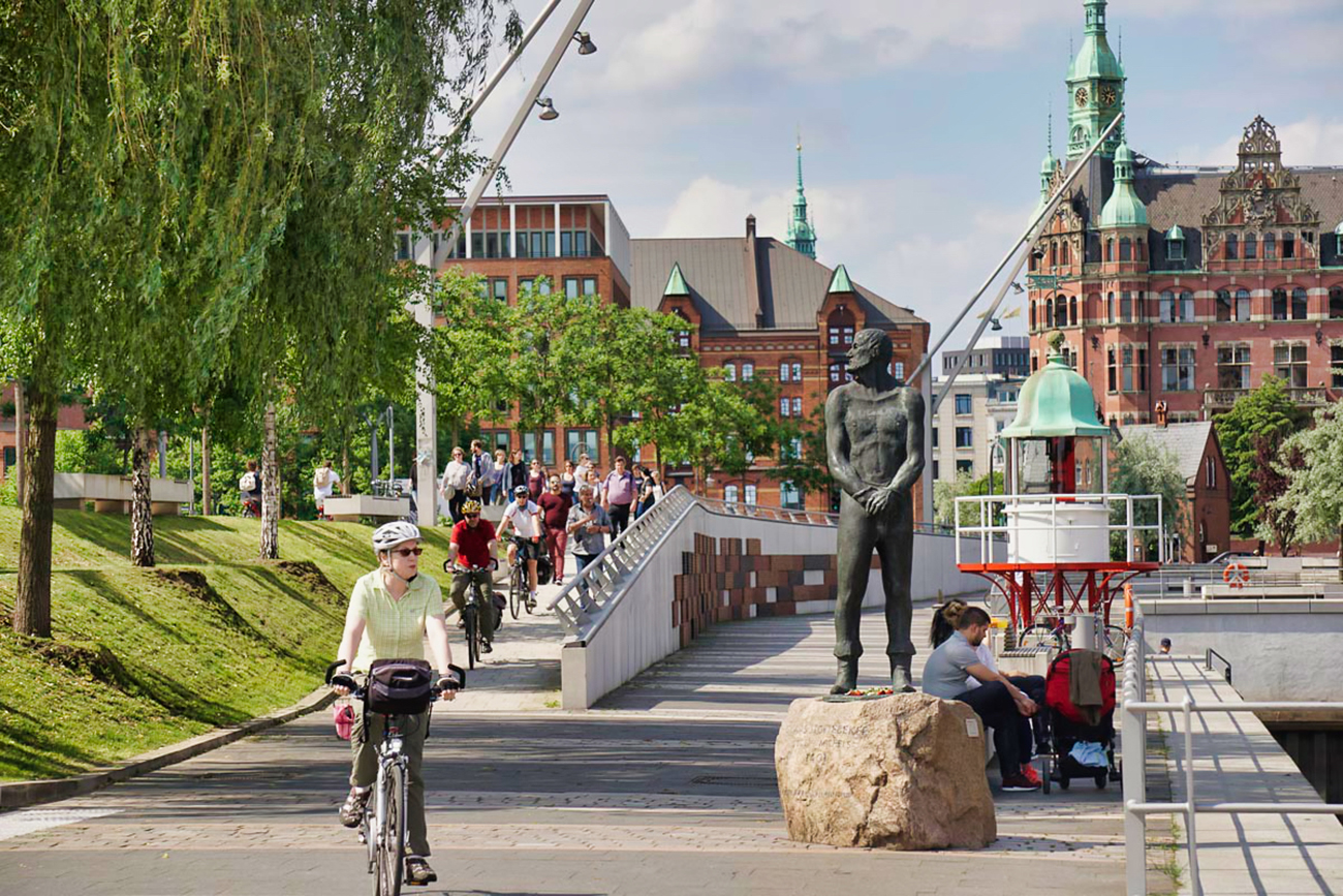 Störtebeker am Dar-es-Salaam-Platz